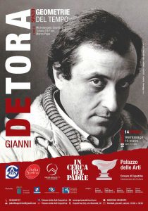 Qui sopra, la locandina dell'evento con il ritratto di Gianni De Tora. In alto, l'opera "Zikkurat" del 1984