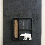 Nelle foto, alcune opere in mostra\ ilmondodisuk.com