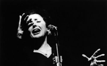 Le indimenticabili/Édith, il passerotto che continua a incantare Partenope Edith Piaf | ilmondodisuk.com