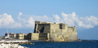 Castel dell'ovo| ilmondodisuk.com