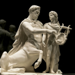Angela Caròla| ilmondodisuk.com