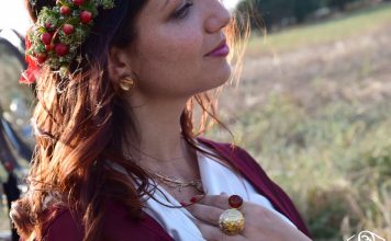 Il progetto/Sara Lubrano lancia i gioielli di Demetra tra ceramiche, sete di San Leucio e zafferano ilmondodisuk.com