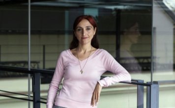 Imbavagliati/Al Festival del giornalismo civile si discute delle guerre innocenti. Helena Maleno vince il Premio Pimentel Fonseca Helena Maleno| ilmondoodisuk.com