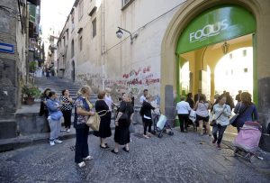 Qui sopra e in alto, due foto della Fondazione Foqus