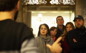 Il progetto/Brindisi adotta il modello napoletano AAA Accogliere ad arte: così i cittadini promuovono la bellezza