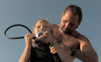 Galleria Toledo Cinema/Arriva l’ora dell’acqua: Claudia Cipriani racconta la storia dell’amicizia tra un palombaro e un bambino