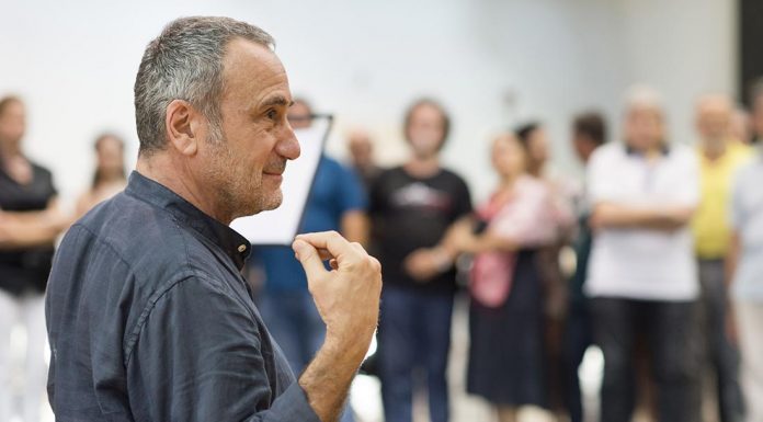 Giorgio barberio Corsetti| ilmondoodiisuk.com