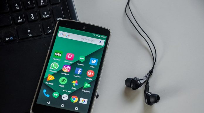 Smartphone/ilmondoodisuk.com