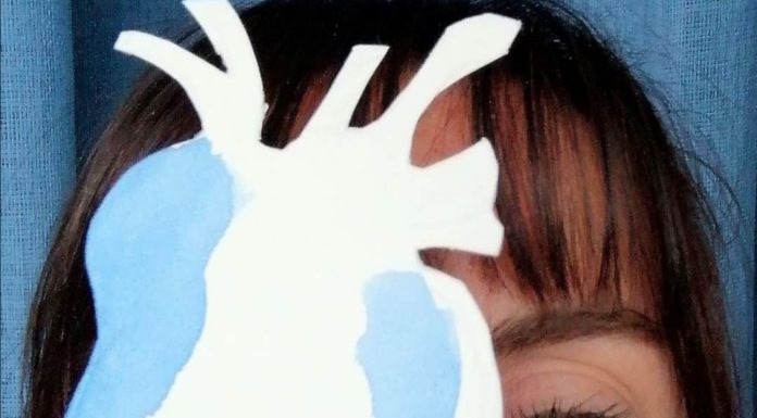 Mostra/Artisti in vetrina da Ramaglia. Valentina Guerra dipinge “Matrice”: quel femminile sacro che porta armonia