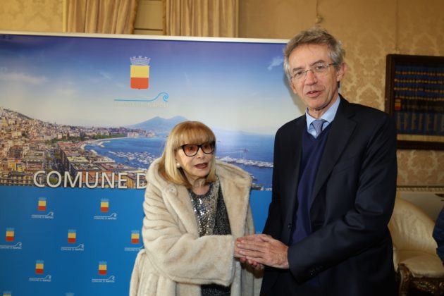 Palazzo San Miranda Martino riceve la medaglia della città di