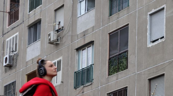 San Giovanni a Teduccio / Passeggiata urbana con il Collettivo Lunazione. Tra voci e suoni di un quartiere