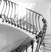 MIA Photo Fair di Milano/ Simone Florena immortala le scale di Napoli