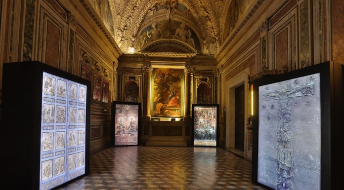 Museo del tesoro di San Gennaro/ Oculus – spei: Annalaura di Luggo presenta 5 porte multimediali illuminate di speranza universale