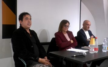 The Spark Mondadori bookstore/ “I racconti di un cane camorrista”: Pasquale Ferro affascina il pubblico con personaggi ispirati alla vita. Quelle verità nascoste che diventano conoscenza (collettiva) della violenza