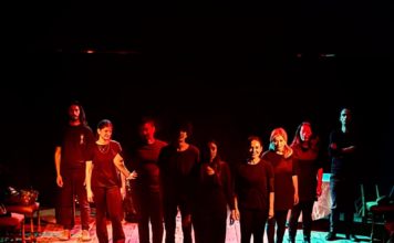 Napoli oltre/ L’attore, regista e docente Roberto Capasso: «Il teatro non morirà mai, aiuta a dialogare con la vita»