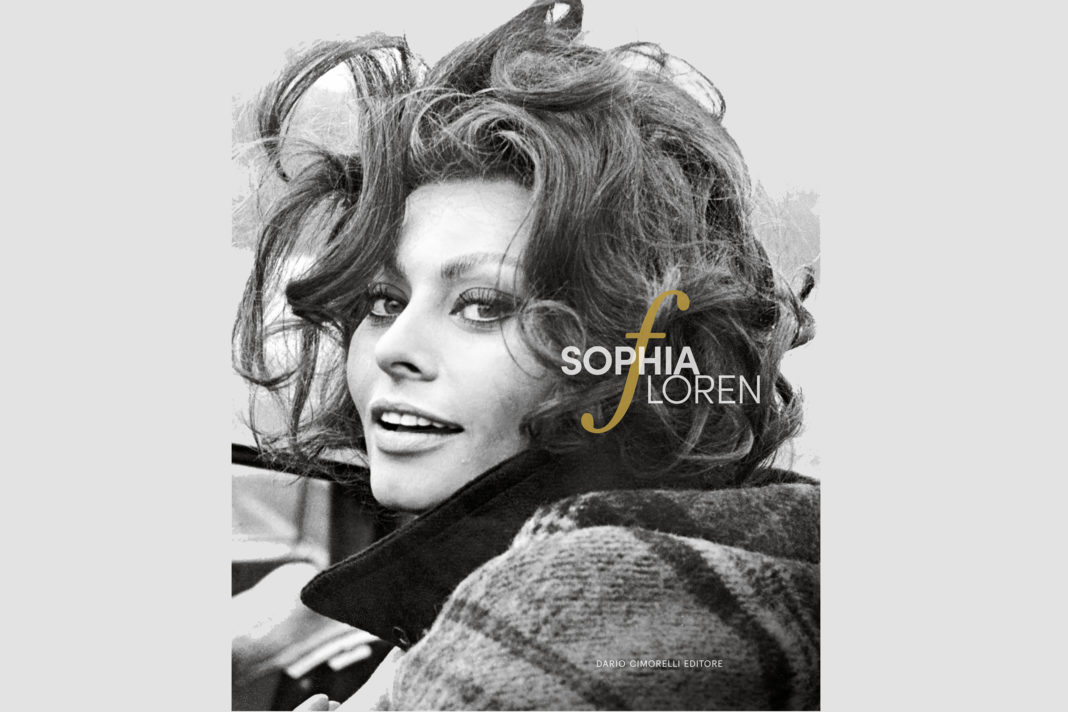 1_Sophia Loren copertinavolume