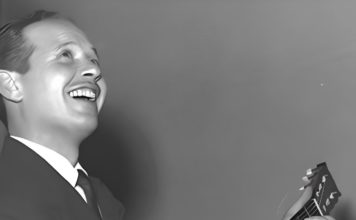 Casinò di Sanremo/ Un premio internazionale dedicato a Roberto Murolo. Tra i protagonisti, Renzo Arbore e Enzo Gragnaniello