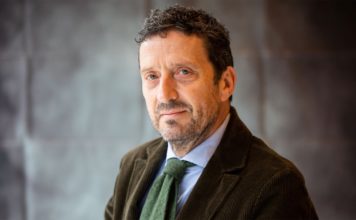 La conversazione al Mercadante, “Alfabeti / Alphabets”: la rivista della Biennale si concentra sul potere della parola