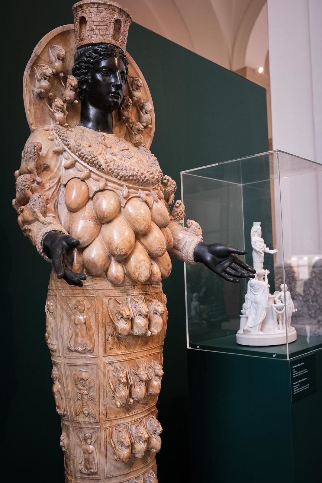 artemide e capodimonte
