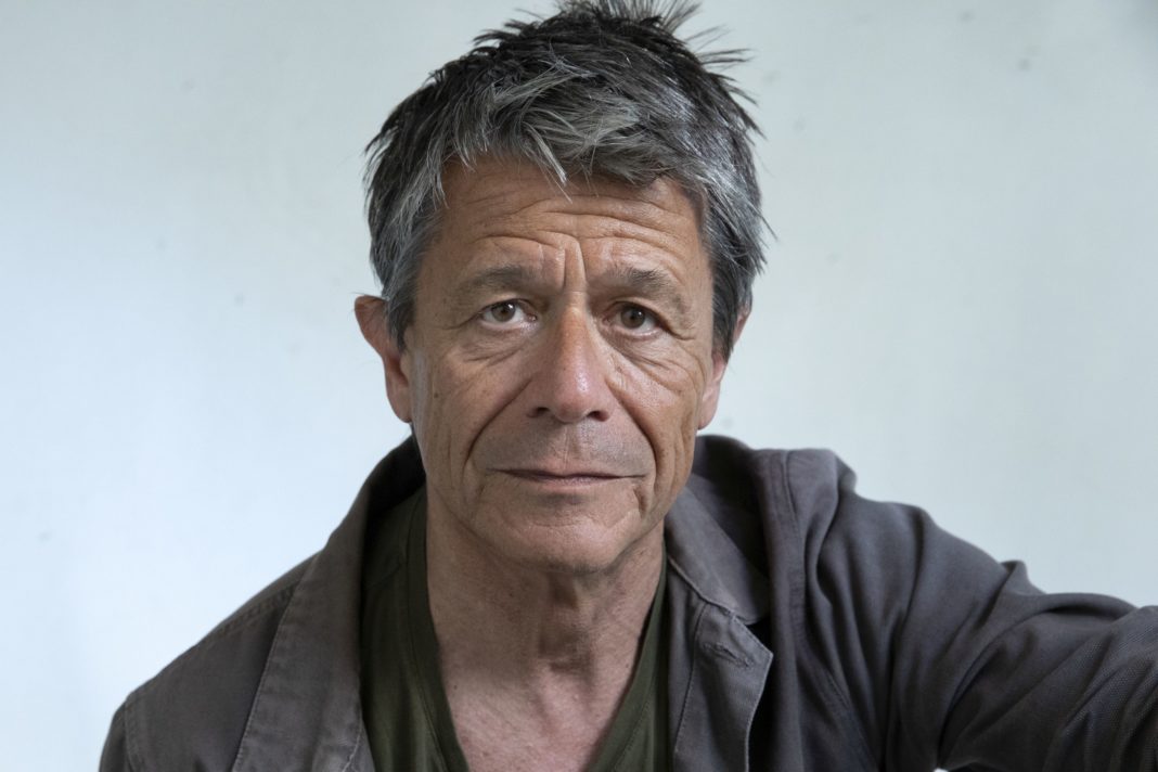 Emmanuel CarrereParis Mai 2025