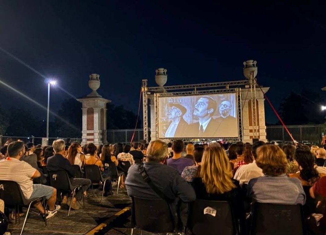 02 L'infinito viaggiare - Cinema al Parco Virgiliano