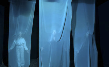 Orto botanico/ Teatro sotto le stelle per risolvere l’enigma di una cena con delitto. In scena anche “Buttana, buttanissima”: un grido per la libertà