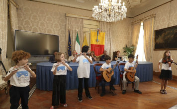 Suzuki children’s Convention/ A Napoli grande festa (musicale) dei bambini tra lezioni collettive, laboratori e concerti
