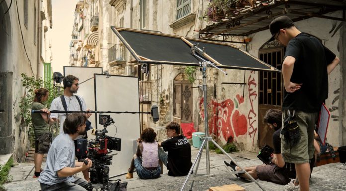Giffoni Film Festival/ La voce dei giovani in un corto. Quasi un musical che racconta la storia di due giovani innamorati alle porte di Napoli