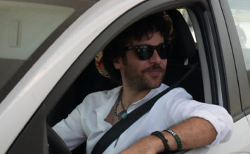 Il singolo/ “Canto dei soli”: online il videoclip di Roberto Colella. Che dà voce a persone (spesso) invisibili