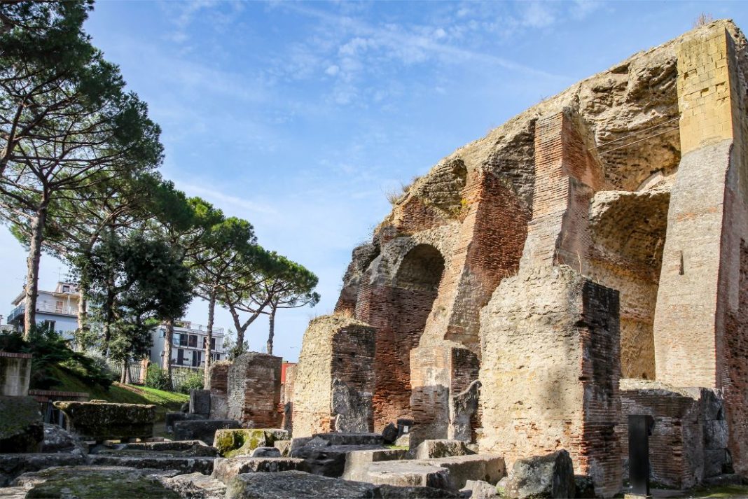 Pozzuoli Anfiteatro Flavio 2 (1)