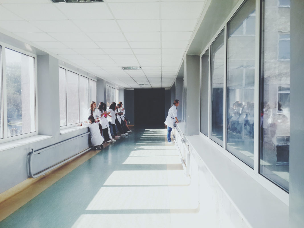corsia di ospedale