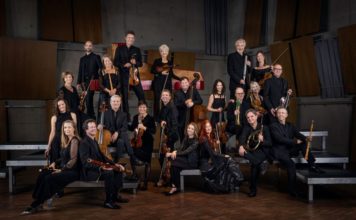 Ravello/ Gran finale al festival con Robert Schumann: sul palco la Freiburger Barockorchester. A Villa Rufolo c’è la Fanfara dei carabinieri