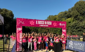 Capodimonte/ Arriva un’onda rosa di solidarietà: mille donne in festa corrono per sostenere i progetti del Santobono