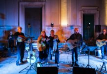 Positano Teatro Festival/ Donne e mito: in piazza la magia della canzone popolare. Il Premio Ruccello a Fausta Vetere